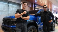 Mobil Surya Insomnia bermerek Ford Everest dimodifikasi oleh Gofar Hilman. Jadi gak bikin lagi? tulisnya dilihat di Instagram. (Foto: dok Instagram pergijauh)