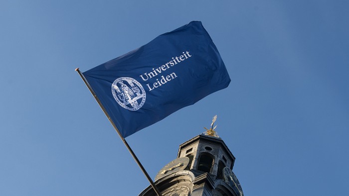 Universitas Leiden, Belanda.