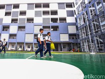 Mengapa Sekolah di Jakarta Dibangun Bertingkat? Ini Penjelasan Gubernur Pram
