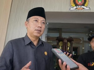 Karhutla Merajalela, DPRD Kobar Hubungi Menhut hingga Menteri P2MI Cari Solusi