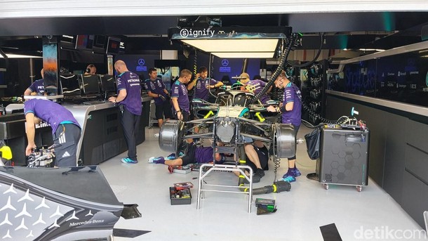 Lampu Pintar Signify: Cara Tim F1 Mercedes-AMG Petronas Pertahankan Performa & Atasi Jet Lag Sepanjang Musim