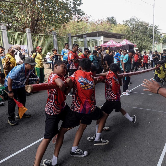 Ketapel hingga Hadangan, Keseruan Olahraga Tradisional Siswa SD di Bekasi