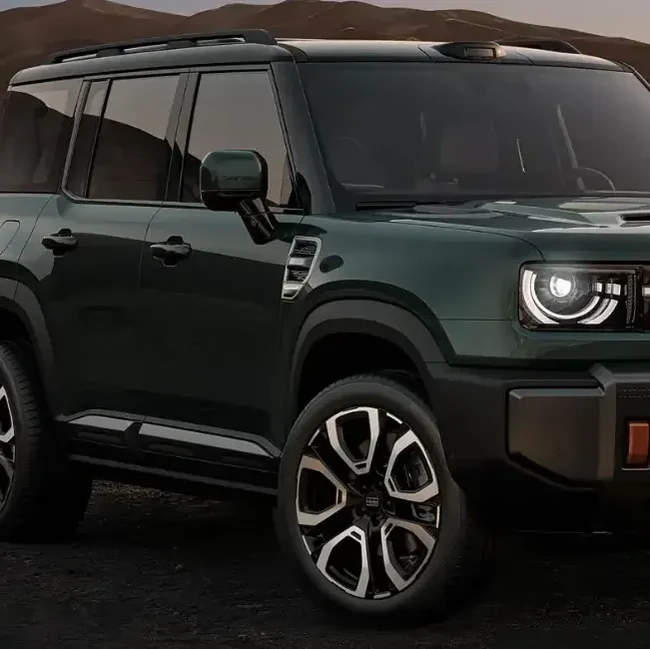 Potret SUV Boxy Geely yang Bisa Berenang