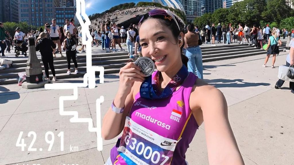 Video: Gokil! Gisel Finis Full Marathon Chicago 42K