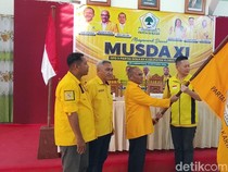 Wabup Ignasius Uran Dikukuhkan sebagai Ketua Golkar Flores Timur
