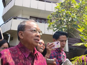 Koster: Warga Takut Kehabisan, Ramai-ramai hingga Suplai BBM SPBU Habis