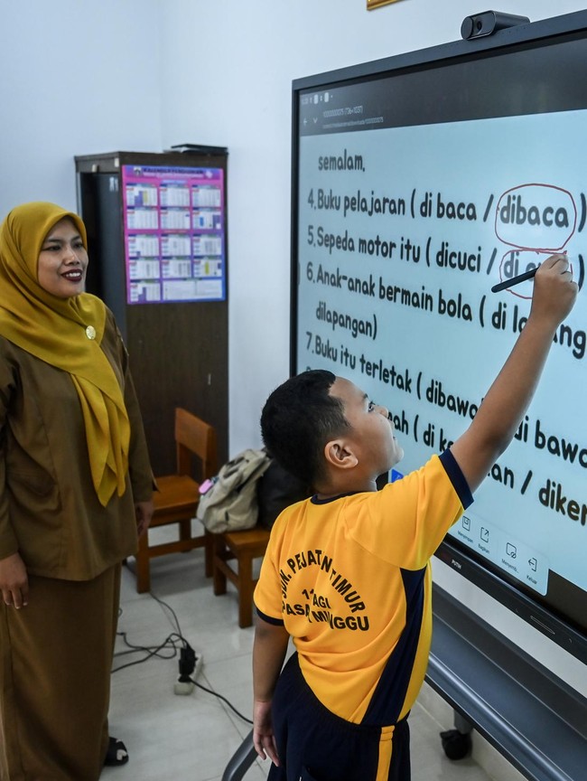 Perbaikan Sekolah hingga KJP-KJMU, Jakarta Diklaim Jadi Kota Pelajar Nomor Satu