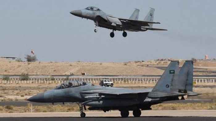 Foto: Jet tempur Arab Saudi (AFP/FAYEZ NURELDINE)