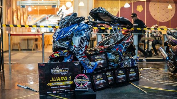 Sentuhan Robotik Skutik Gambot 360 cc Sabet Segudang Trofi di Kontes Modifikasi (4)