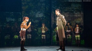 Diadaptasi dari manga yang mendapat banyak pujian, Attack on Titan: The Musical bawa ceritanya langsung di Sands Theatre, Marina Bay Sands, mulai 15 April hingga 2 Mei 2027. Foto: ATTACK on TITAN: The Musical (From the New York production)