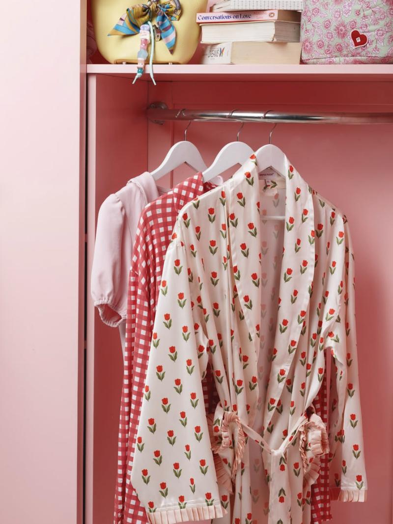 Brand Piyama Lokal Ini Bikin Baju Tidur Stylish & Mewah, Pakai Bahan Tencel