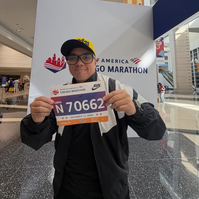 Terharu! Saykoji Dikasih Medali Chicago Marathon Meski Finis di Atas COT