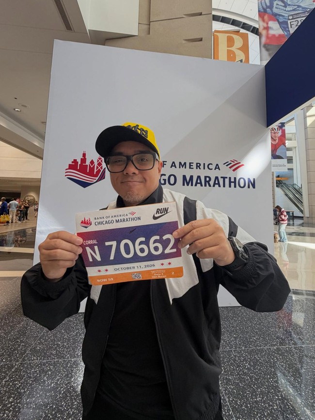 Terharu! Saykoji Dikasih Medali Chicago Marathon Meski Finis di Atas COT