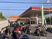 Pertalite Kosong di Klungkung, Warga Mengular Antre Pertamax di 3 SPBU