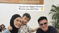 Paula dan Baim Wong merayakan ulang tahun anaknya di sekolah.  Foto: dok instagram Baim Wong dan Paula Verhoeven