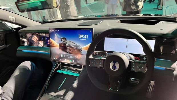 Kendaraan Listrik Premium Denza Z9GT Resmi Meluncur di Indonesia, Bawa Tenaga Monster dan Teknologi Canggih (3)