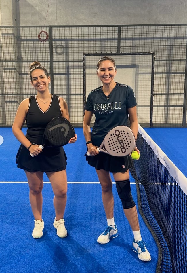 Donna Agnesia membagikan momen dirinya mengkuti turnamen padel Rainbow Braga yang digelar di Portugal pada 7 hingga 10 Oktober kemarin. Momen tersebut dibagikan Donna ke akun Instagram pribadinya. Foto: Instagram/@dagnesia