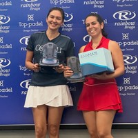 Donna mengikuti turnamen ganda putri bersama rekannya, Tania. Setelah 2 hari bermain, keduanya pun keluar sebagai juara.&nbsp;Foto: Instagram/@dagnesia