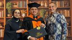 Ferdy Hasan Terharu Fasha yang Berkebutuhan Khusus Jadi Sarjana