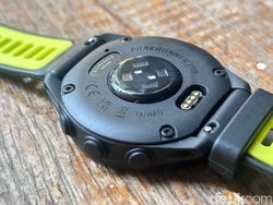 Unboxing Garmin Forerunner 170 Music, Jam Lari untuk Temani Kejar PB