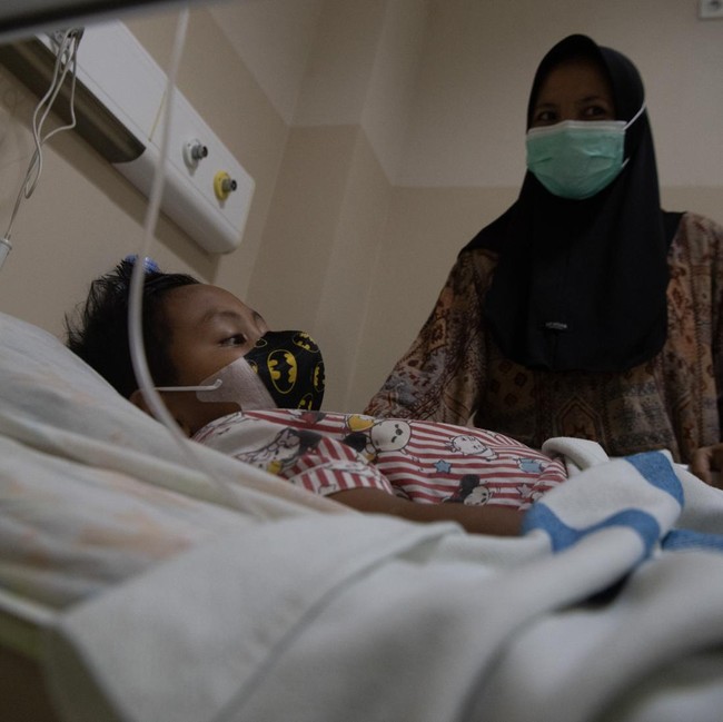 Kabut Asap Mencekik Palembang, Kasus ISPA Tembus 6.000 Pasien