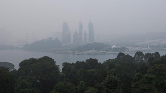 Asap Karhutla Terasa di Singapura-Malaysia, BNPB Gencarkan Modifikasi Cuaca