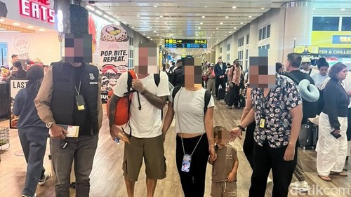 Kantor Imigrasi Ngurah Rai mendeportasi 10 WNA dalam kurun waktu sepekan terakhir.