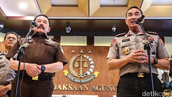 Kapolri Sambangi Kejagung, Polri dan Jaksa Perkuat Sinergi Penegakan Hukum