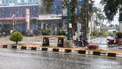 Kabut Asap di Balikpapan Belum Reda Meski Diguyur Hujan, Ini Sebabnya