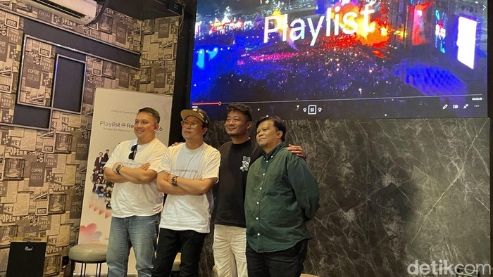 Konferensi pers Rewind Festival yang dihadiri dua personel Peterpan, Andika dan Reza.