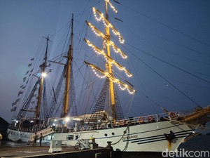 Mengenal KRI Dewaruci, Kapal TNI AL yang Ditetapkan Jadi Cagar Budaya