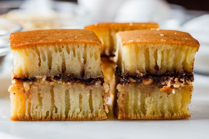Tips membuat martabak manis