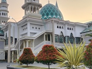 Kondisi Masih Bagus, Renovasi Masjid Agung Selong Rp 50 Miliar Dipertanyakan
