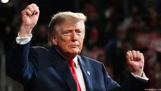 Kemlu Diminta Bersikap Usai Trump Jadikan 'Mohammad' Bahan Candaan
