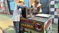 Gumoh Orang Luar Numpang Buang Sampah Sampai Kumuh, RT 11 Bikin Gebrakan