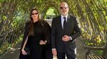 Gaya Elegan Serba Hitam Sofia Vergara ke Kensington Palace