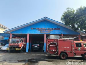 Potret Damkar Kuningan: Mobil Sering Mogok-Penangkaran Satwa Galon Bekas
