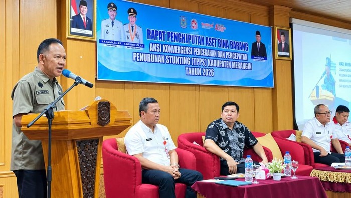 Wabup Merangin Khafidh saat menyampaikan soal stunting di daerahnya
