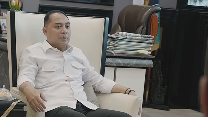 Walkot Surabaya Eri Cahyadi