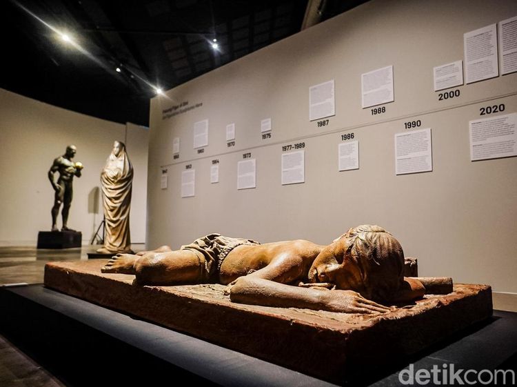12 Pematung Beda Generasi Bertemu dalam Pameran Figur di Salihara