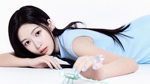 Young bernama asli Jeong Si Young merupakan member asal Korea. (Foto: dok. A2O Entertainment)