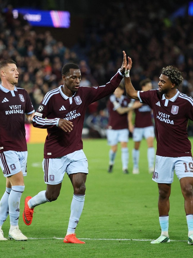 Anomali Aston Villa: Perkasa di UCL, Memble di EPL