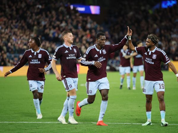 Anomali Aston Villa: Perkasa di UCL, Memble di EPL