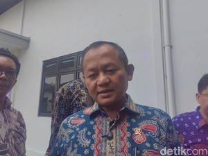Menperin Usul Mobil Hybrid Bebas Ganjil Genap & Dapat Parkir Khusus