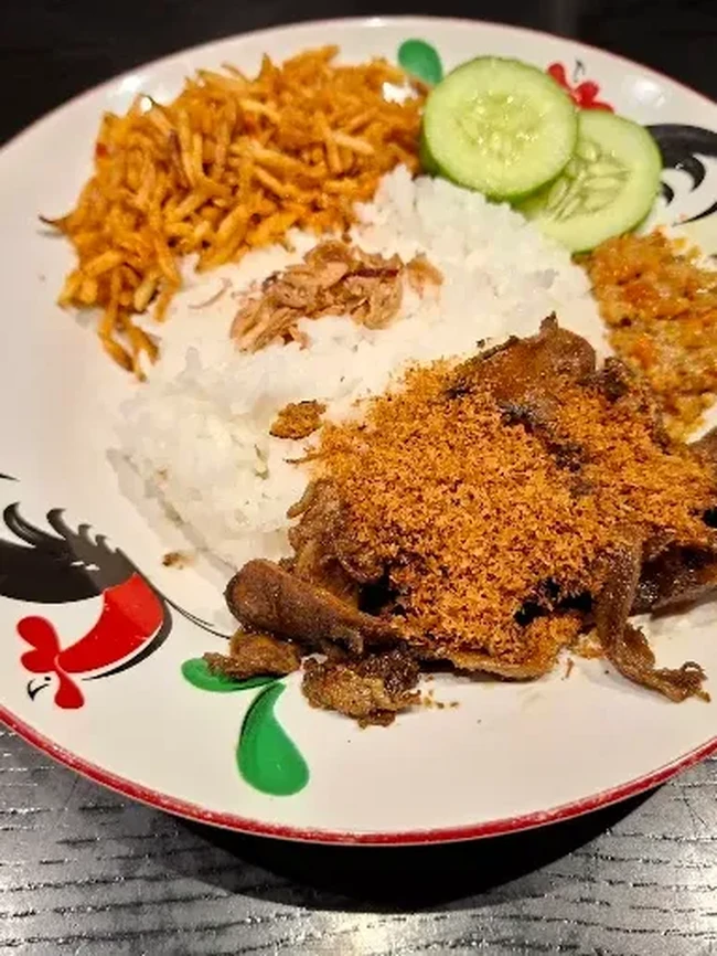 Ngidam Nasi Lidah? 10 Tempat Ini Tawarkan Menu Enak Mulai Rp30 Ribuan