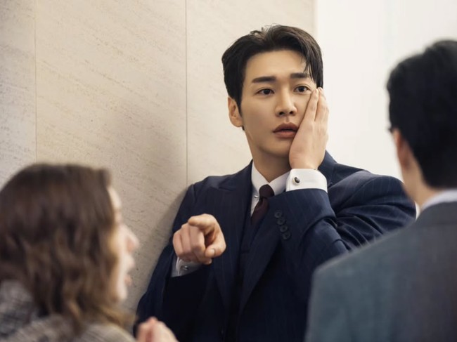 Kim Young Kwang dan Chae Soo Bin, pemain drama Korea Take Charge of My Heart