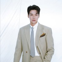 6 Fakta Asmara Kim Young-kwang Pemain Take Charge of My Heart, Siapa Pacarnya?