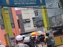 Pemuda Tewas Saat Tawuran Picu Penyerangan di TPI Rajawali Makassar