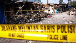 Video: Ledakan di Pasar Cimanggis Tangsel: Sejumlah Ruko Hancur-Ada Korban
