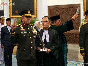 Komisi I DPR Anggap Tukar Jabatan KSAD dan Wapang TNI Bagian dari Penyegaran